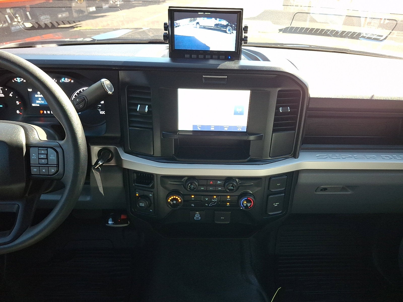 2025 Ford F-550 DRW XL 4WD Landscape Dump