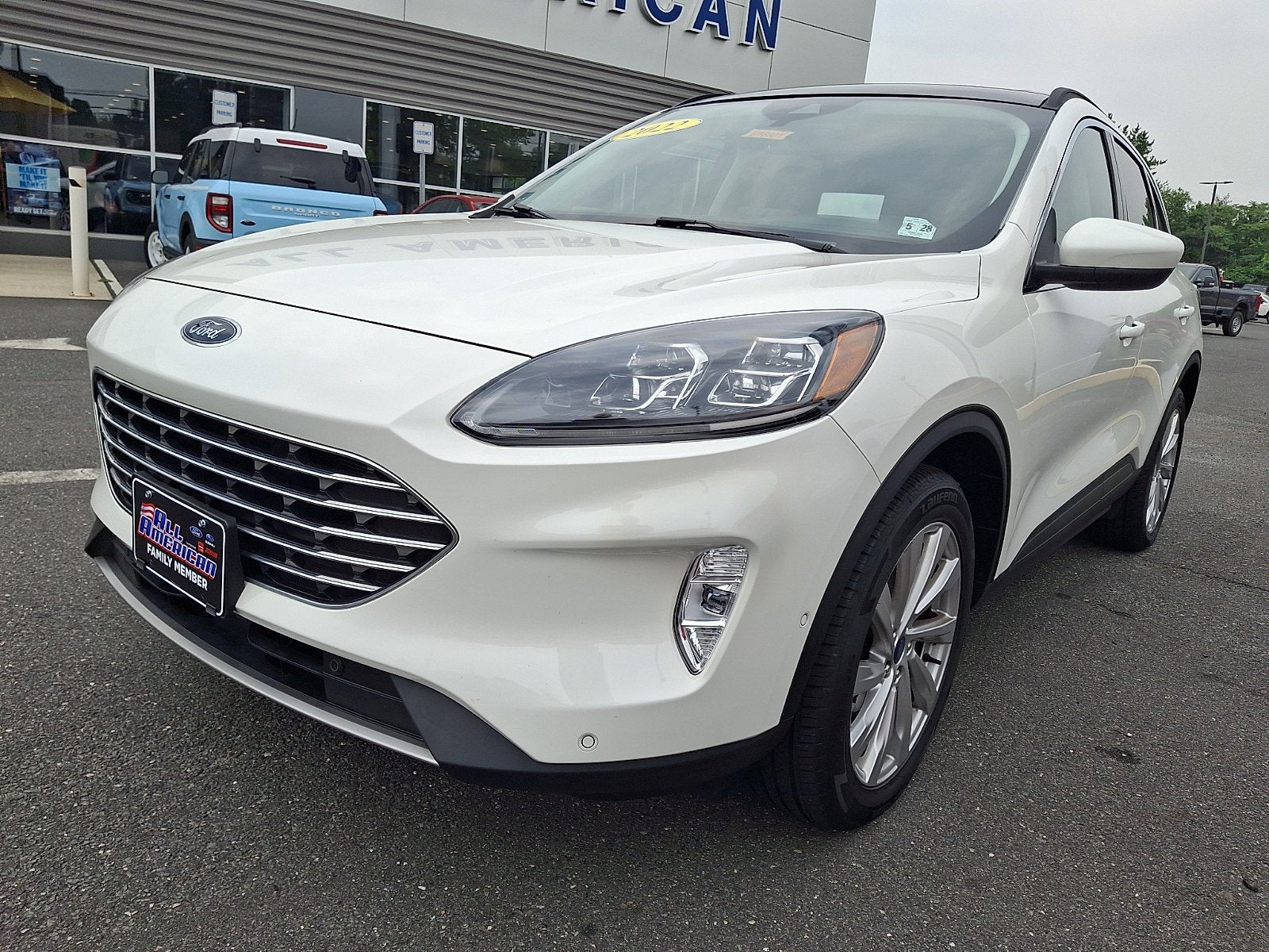 2022 Ford Escape Titanium