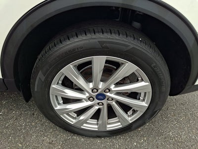 2022 Ford Escape Titanium
