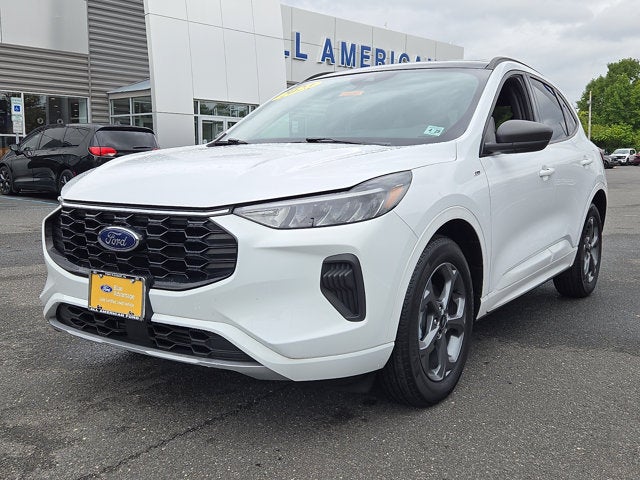 2023 Ford Escape ST-Line