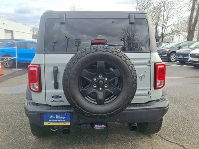 2022 Ford Bronco Base