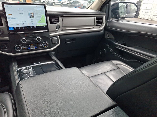 2022 Ford Expedition Max XLT