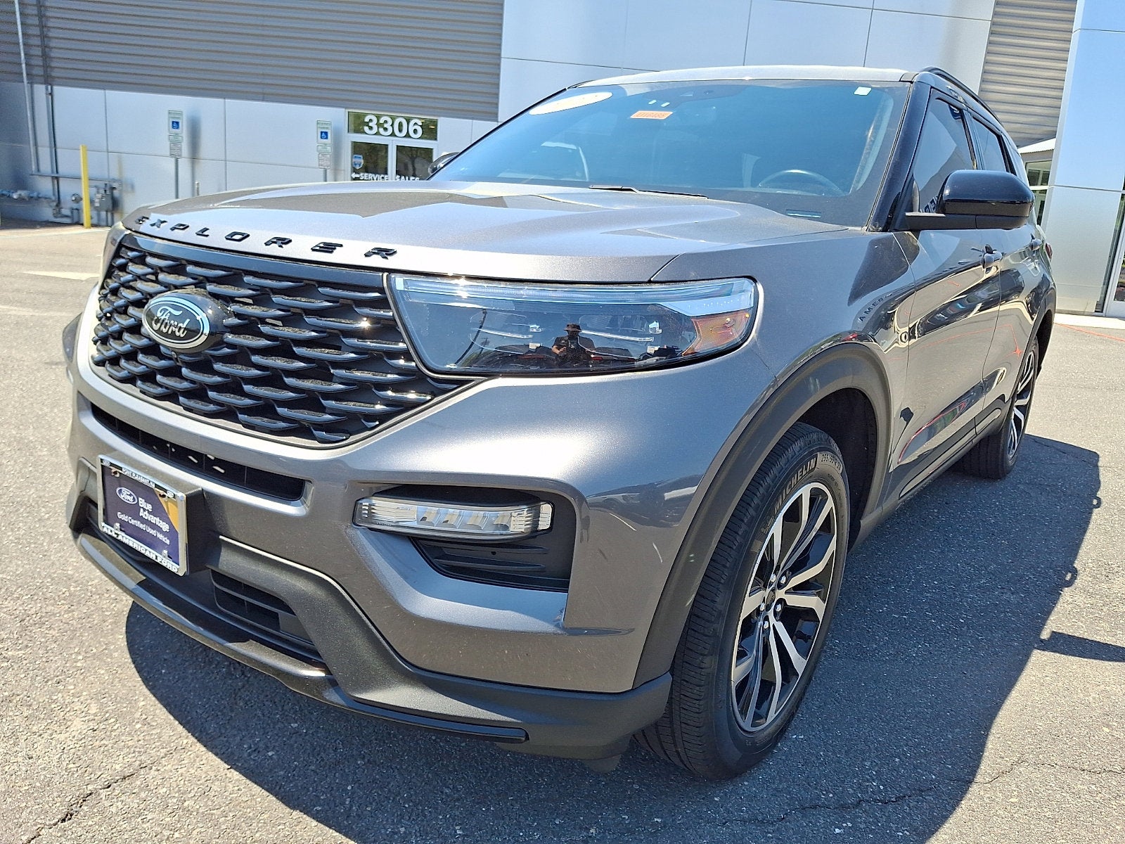 2022 Ford Explorer ST-Line
