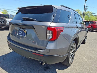 2022 Ford Explorer ST-Line