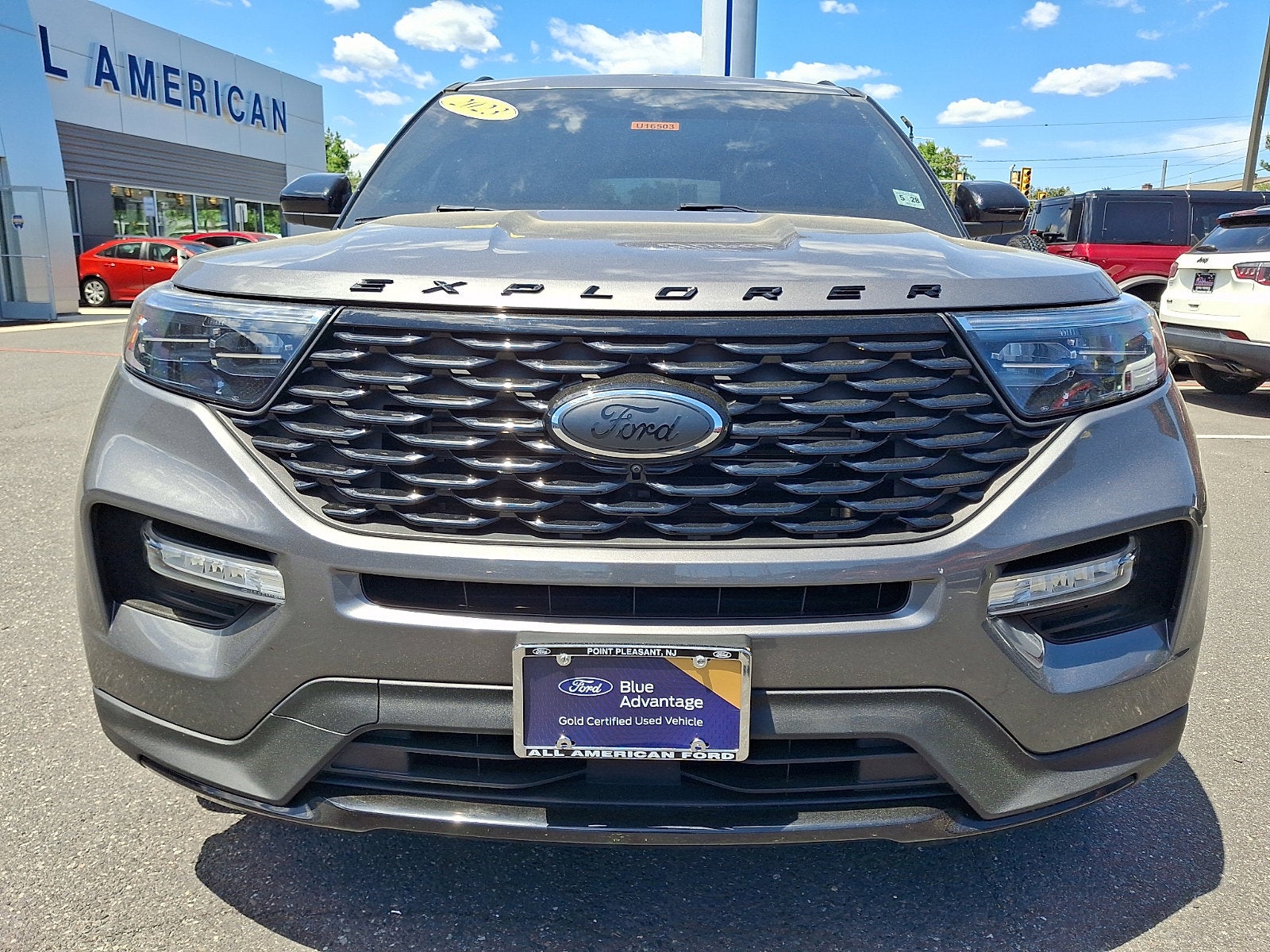 2023 Ford Explorer ST-Line