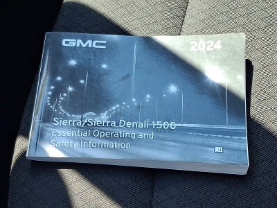 2024 GMC Sierra 1500 Elevation