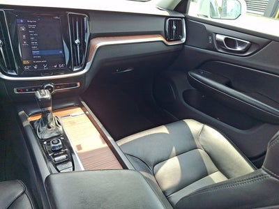 2021 Volvo S60 Momentum