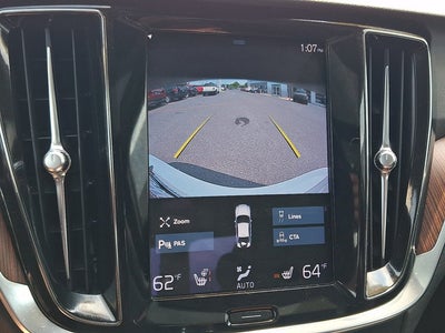 2021 Volvo S60 Momentum
