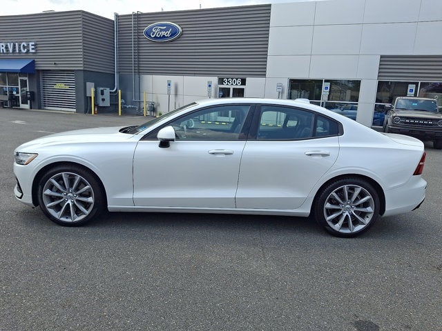 2021 Volvo S60 Momentum