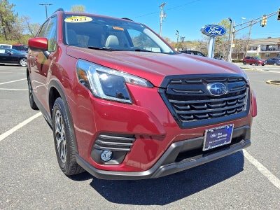 2024 Subaru Forester Premium